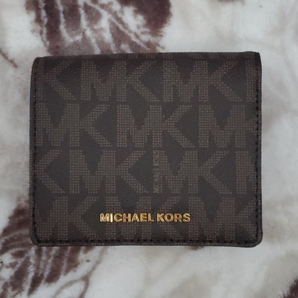 Michael Kors Mini Wallet